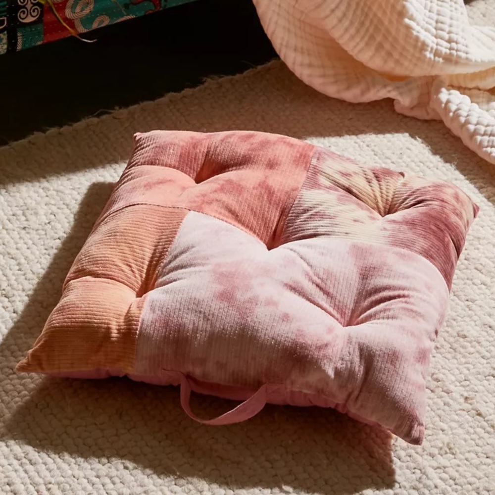 Arden Tie-Dye Patchwork Yoga Pillow